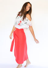 Load image into Gallery viewer, Ipanema Skirt Red
