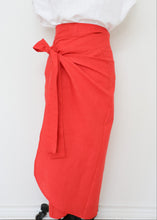 Load image into Gallery viewer, Ipanema Skirt Red
