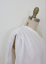 Load image into Gallery viewer, Bianchi Top - White
