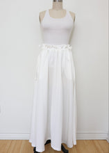 Load image into Gallery viewer, Colonna Skirt - White
