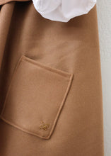 Load image into Gallery viewer, Malta Cape Vest - Camel
