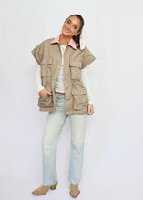 Load image into Gallery viewer, The Reborn Jacket SS - Khaki/Pink
