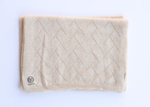 Load image into Gallery viewer, Avila Cashmere Wrap - Cream
