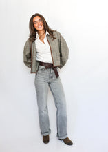 Load image into Gallery viewer, Zumaia Belt - Dark Brown
