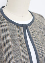Load image into Gallery viewer, Biarritz Top - Dark Grey
