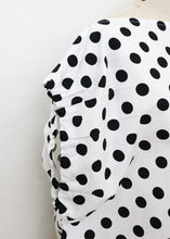 Load image into Gallery viewer, Ostuni Top - Black Dots
