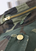 Load image into Gallery viewer, Reborn Barn Jacket SS - Camo
