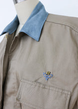 Load image into Gallery viewer, The Reborn Jacket SS - Khaki/Blue Floral
