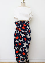 Load image into Gallery viewer, Ipanema Skirt Dark Blue Floral
