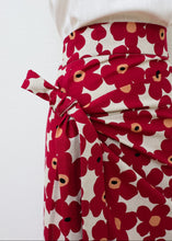 Load image into Gallery viewer, Ipanema Skirt Raspberry Pink Floral - Japanese Cotton
