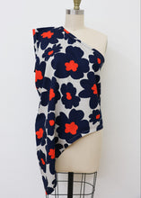 Load image into Gallery viewer, Bianchi Narrow Top - Navy Floral - Japanese Cotton
