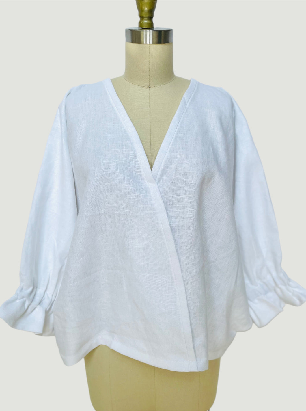 Allende Top - White